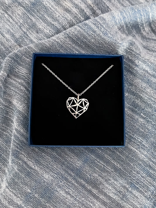 Collier cœur ajouré